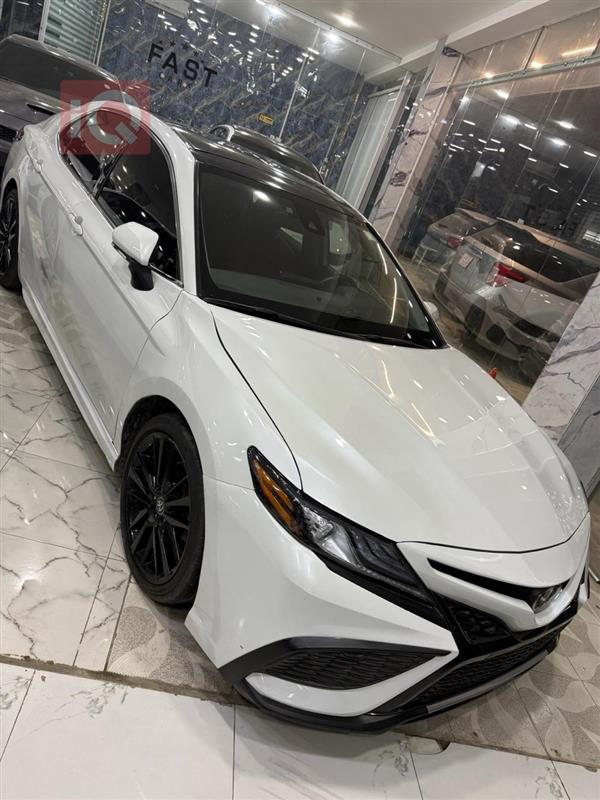 تويوتا كامري 2023 للبيع في العراق - دهوك